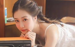 欧美极品金发尤物大战黑人